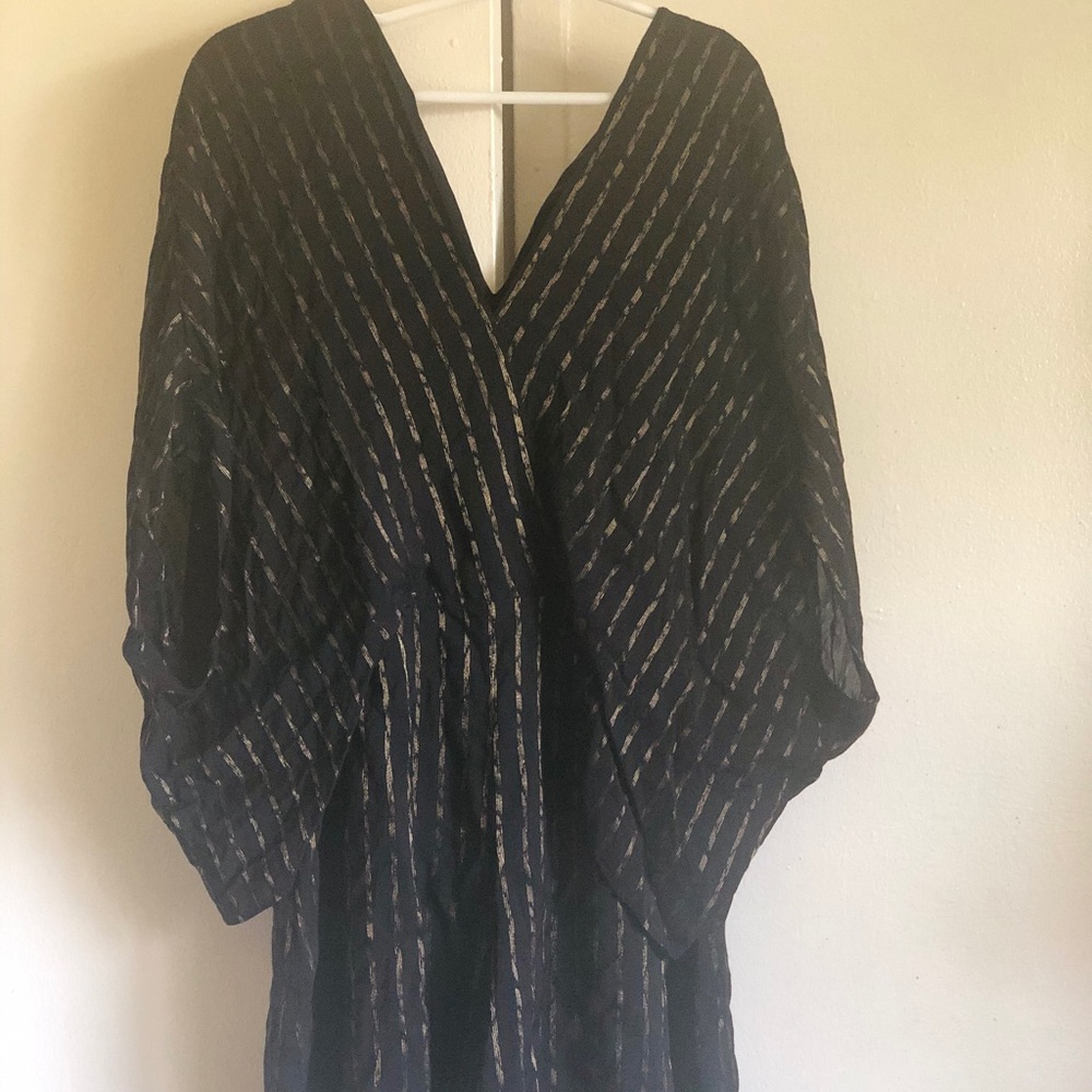 Black and gold Halston heritage Flowy romper